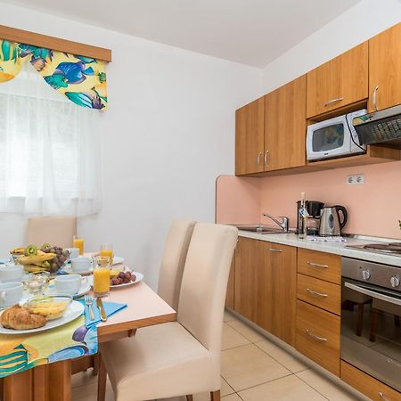 Villas Kampor Εξωτερικό φωτογραφία