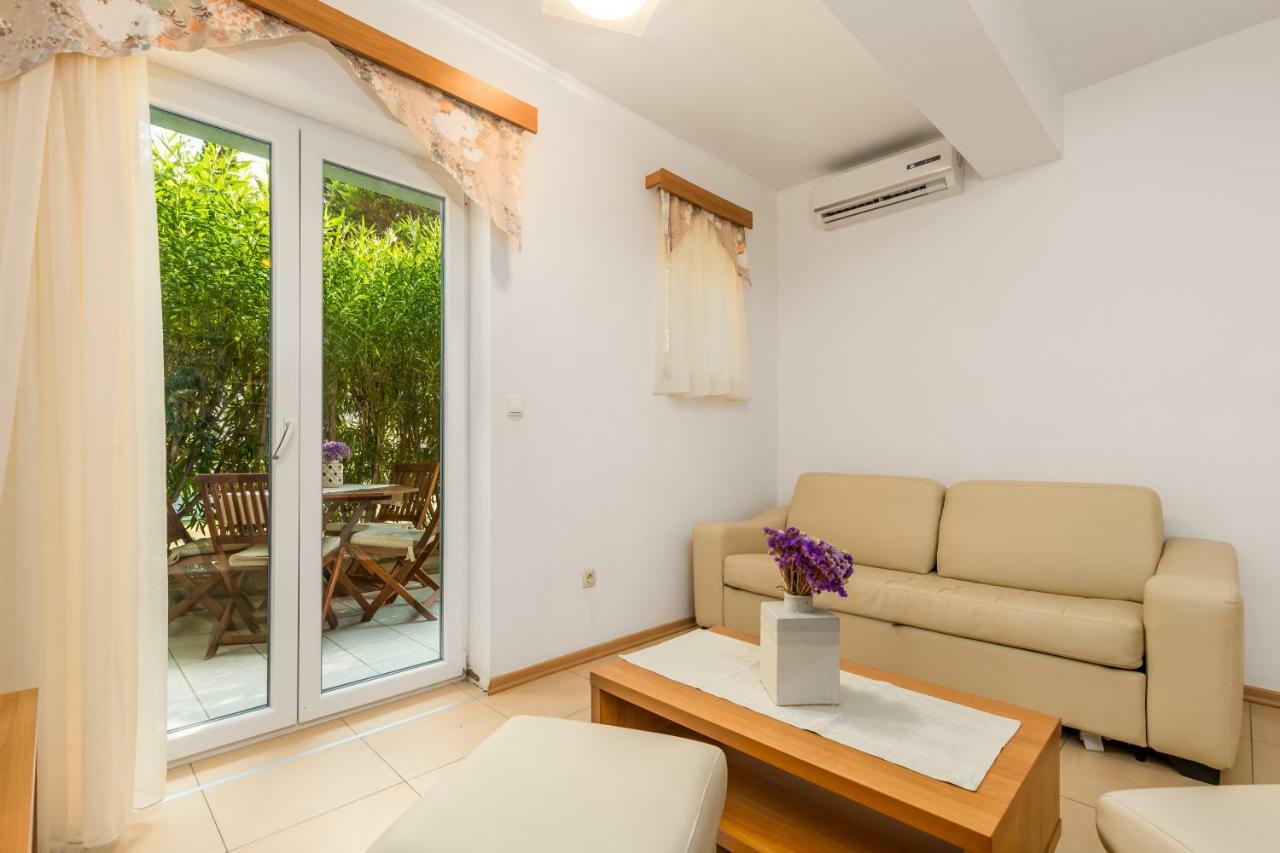 Villas Kampor Εξωτερικό φωτογραφία