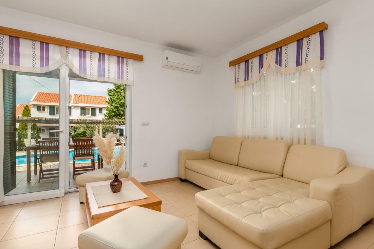 Villas Kampor Εξωτερικό φωτογραφία