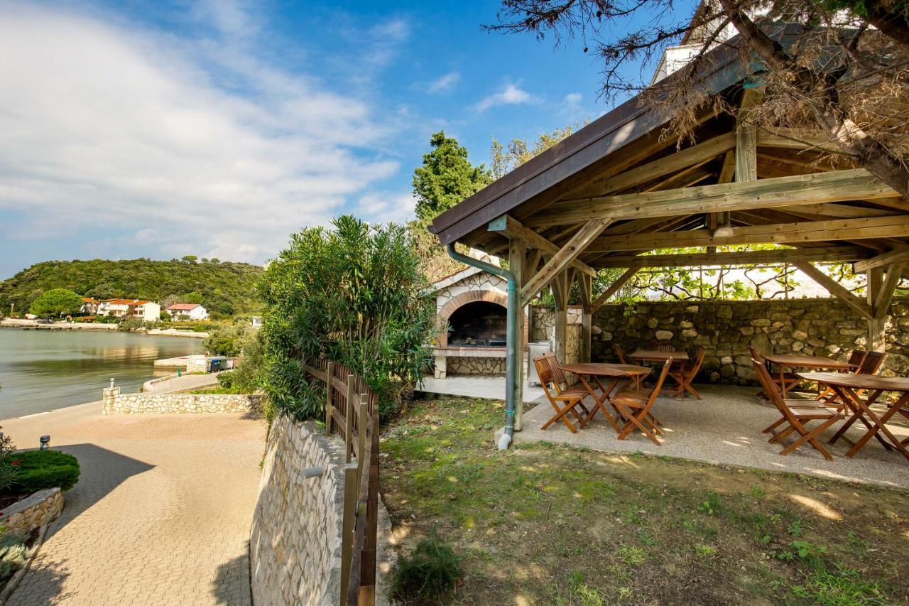 Villas Kampor Εξωτερικό φωτογραφία